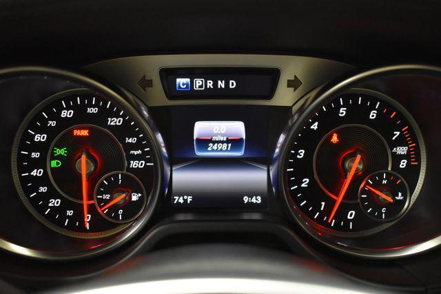 Photo of 2017 Obsidian Black Metallic Mercedes-Benz SL 550