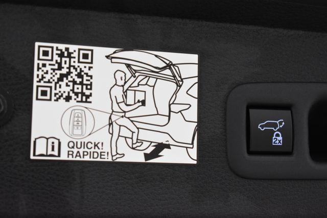 Photo of 2024 Wind Chill Pearl Toyota Sienna