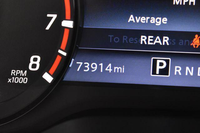 Photo of 2021 Glacier White Nissan Titan