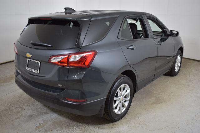 Photo of 2020 Nightfall Gray Metallic Chevrolet Equinox