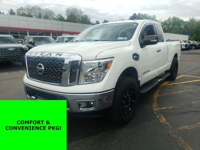 2017 Nissan Titan