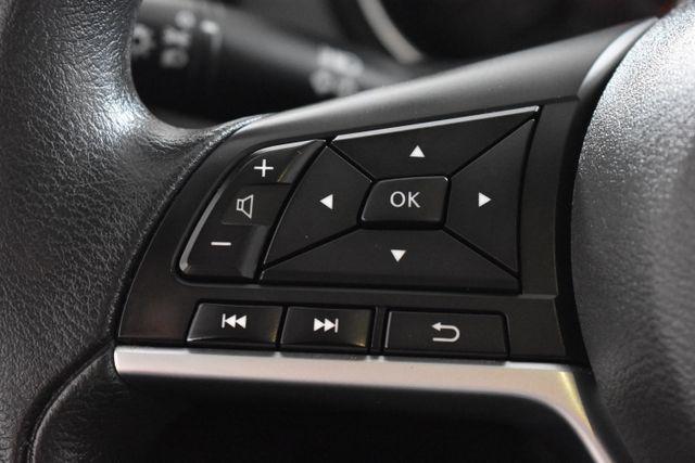 Photo of 2019 Magnetic Black Pearl Nissan Rogue Sport