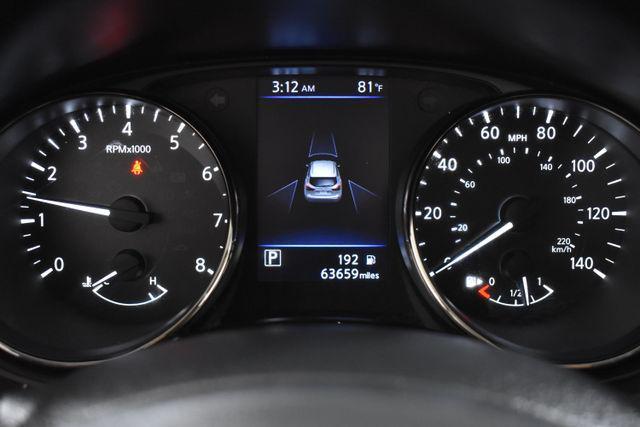 Photo of 2019 Magnetic Black Pearl Nissan Rogue Sport