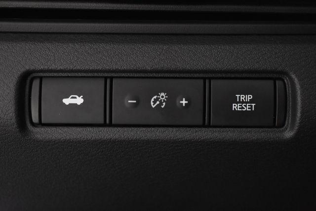 Photo of 2023 Deep Blue Pearl Nissan Altima