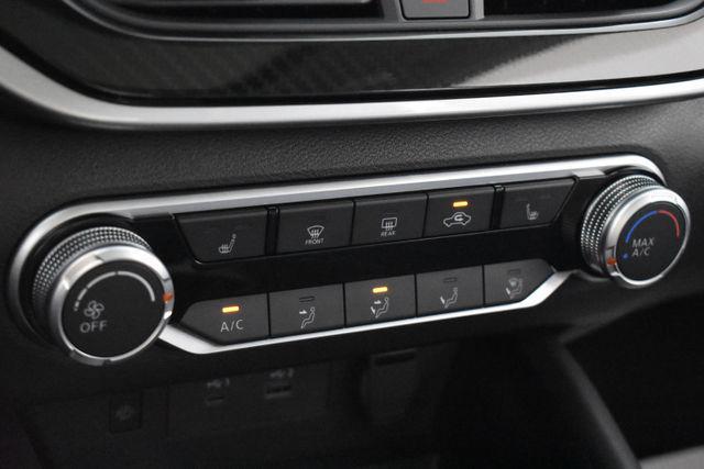 Photo of 2023 Deep Blue Pearl Nissan Altima