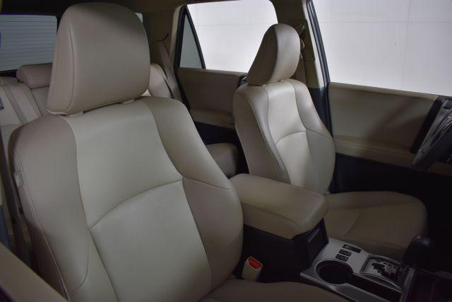 Photo of 2020 Midnight Black Metallic Toyota 4Runner