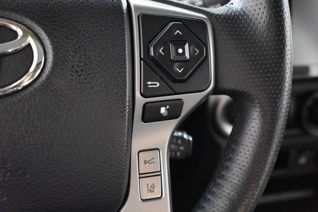 Photo of 2020 Midnight Black Metallic Toyota 4Runner
