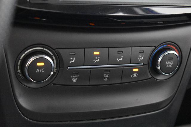 Photo of 2019 Deep Blue Pearl Nissan Sentra