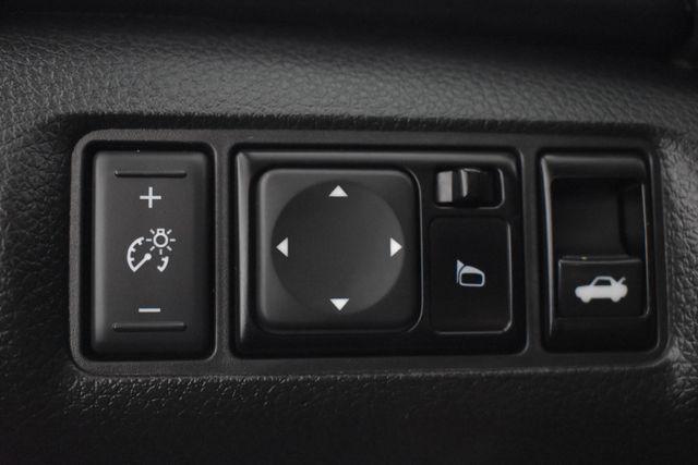 Photo of 2019 Deep Blue Pearl Nissan Sentra