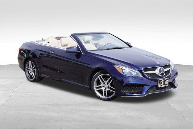 Photo of 2017 Lunar Blue Metallic Mercedes-Benz E-Class