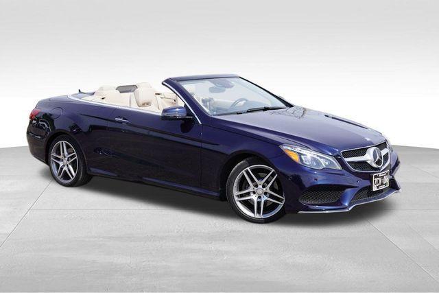 Photo of 2017 Lunar Blue Metallic Mercedes-Benz E-Class