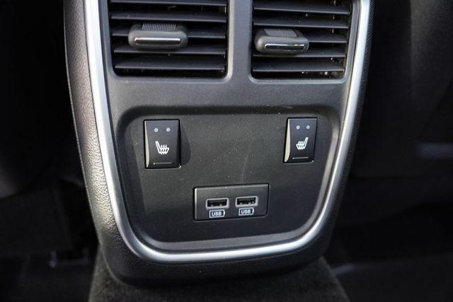 Photo of 2020 Pitch Black Clearcoat Dodge Charger