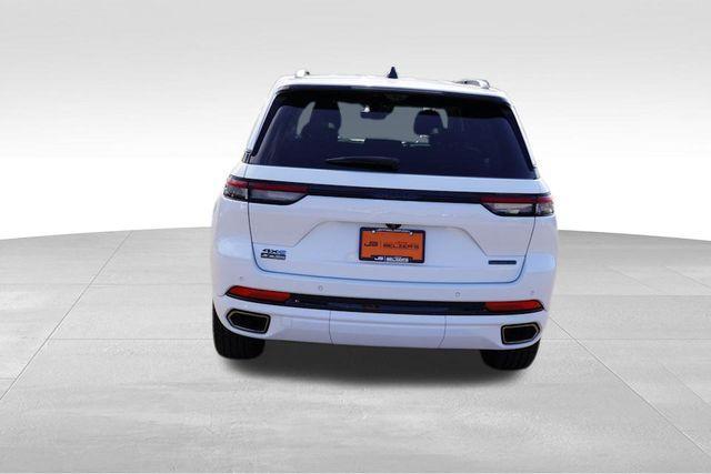 Photo of 2023 Bright White Clearcoat Jeep Grand Cherokee 4xe