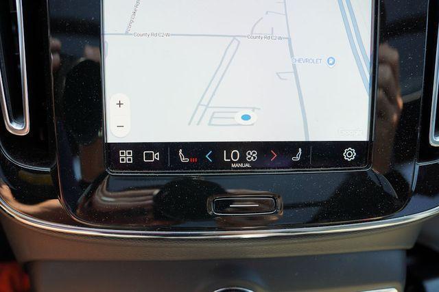 Photo of 2025 Silver Volvo XC40