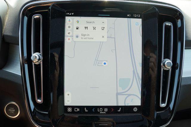Photo of 2025 Silver Volvo XC40