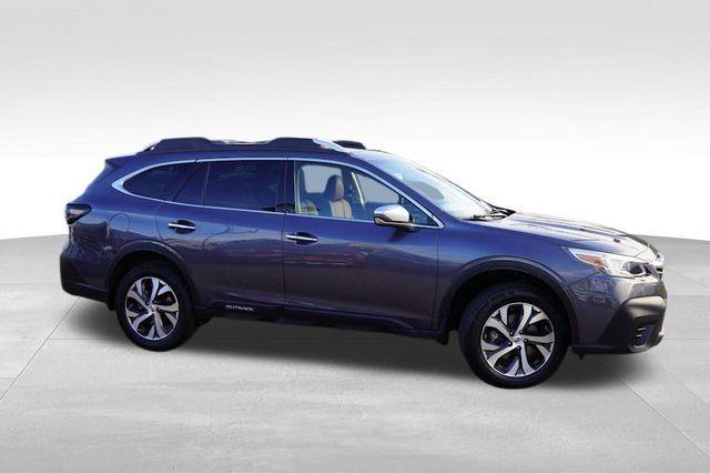 Photo of 2020 Magnetite Gray Metallic Subaru Outback