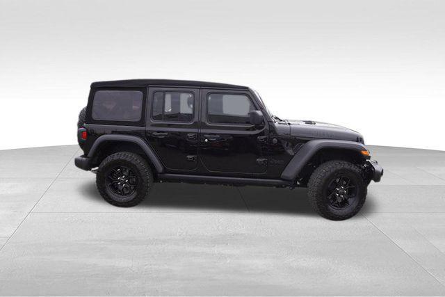 Photo of 2024 Black Clearcoat Jeep Wrangler