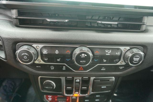 Photo of 2024 Black Clearcoat Jeep Wrangler