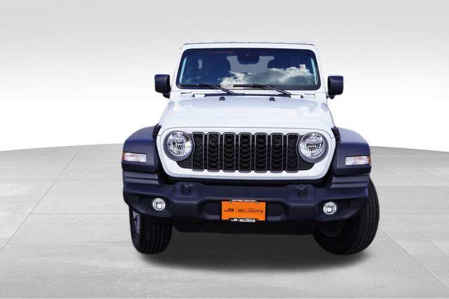 Photo of 2025 Bright White Clearcoat Jeep Wrangler