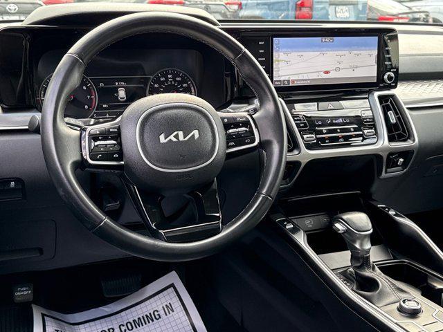 Photo of 2022 Everlasting Silver Kia Sorento