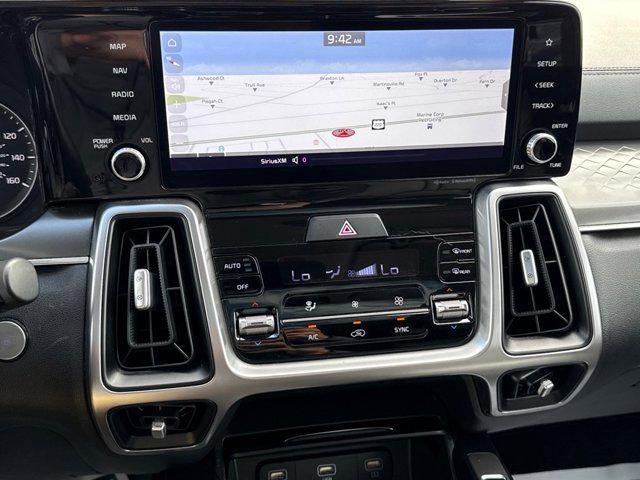 Photo of 2022 Everlasting Silver Kia Sorento