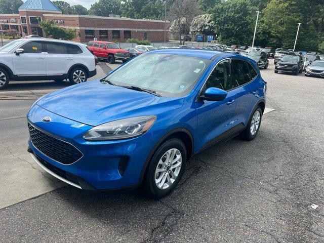 Photo of 2020 Velocity Blue Metallic Ford Escape