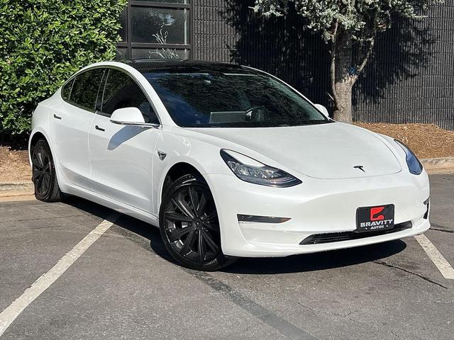 Photo of 2020 Pearl White Multi-Coat Tesla Model 3