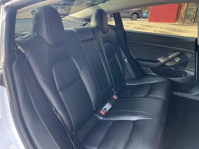 Photo of 2020 Pearl White Multi-Coat Tesla Model 3