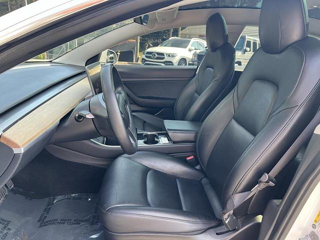 Photo of 2020 Pearl White Multi-Coat Tesla Model 3