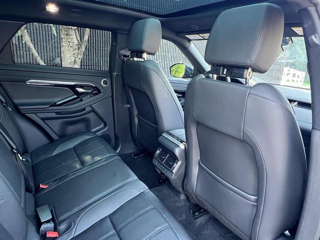 Photo of 2023 Santorini Black Metallic Land Rover Range Rover Evoque
