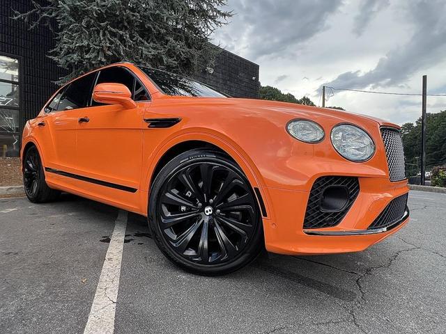 Photo of 2021 Orange Flame Bentley Bentayga