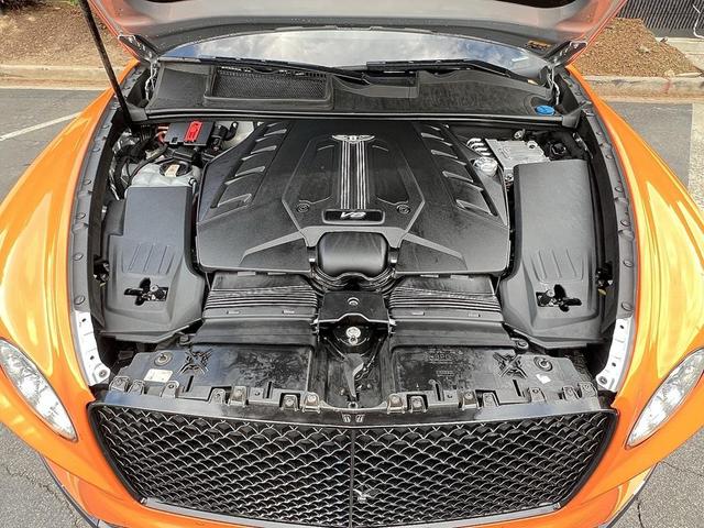 Photo of 2021 Orange Flame Bentley Bentayga
