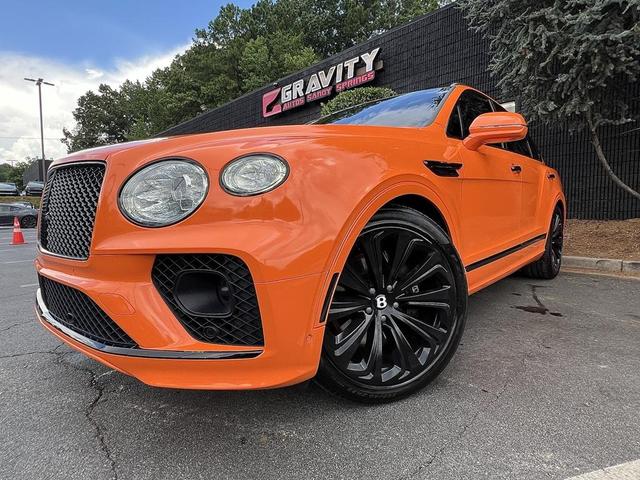 Photo of 2021 Orange Flame Bentley Bentayga
