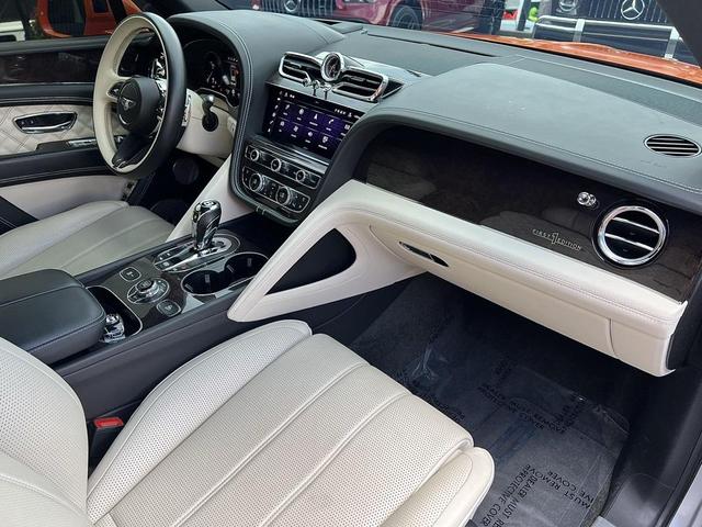 Photo of 2021 Orange Flame Bentley Bentayga