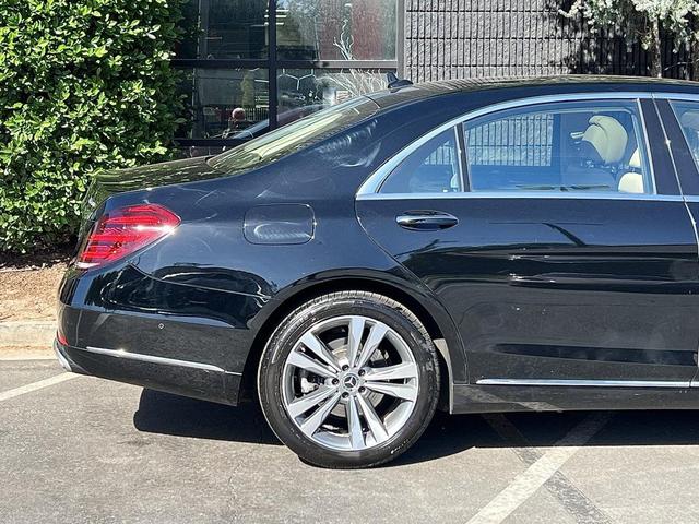 Photo of 2018 Black Mercedes-Benz S-Class