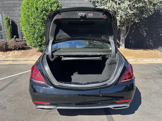 Photo of 2018 Black Mercedes-Benz S-Class