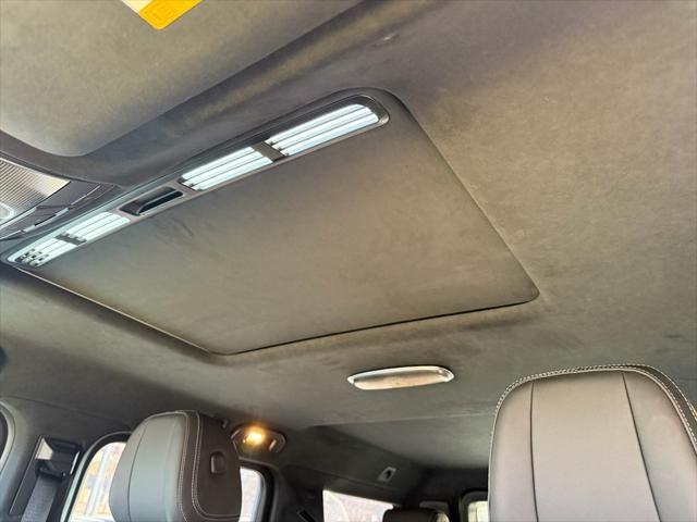 Photo of 2025 MANUFAKTUR Sun Yellow Mercedes-Benz AMG G 63