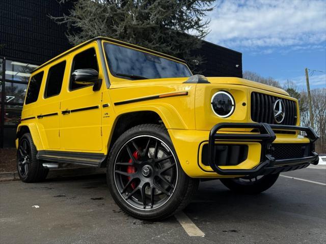 Photo of 2025 MANUFAKTUR Sun Yellow Mercedes-Benz AMG G 63