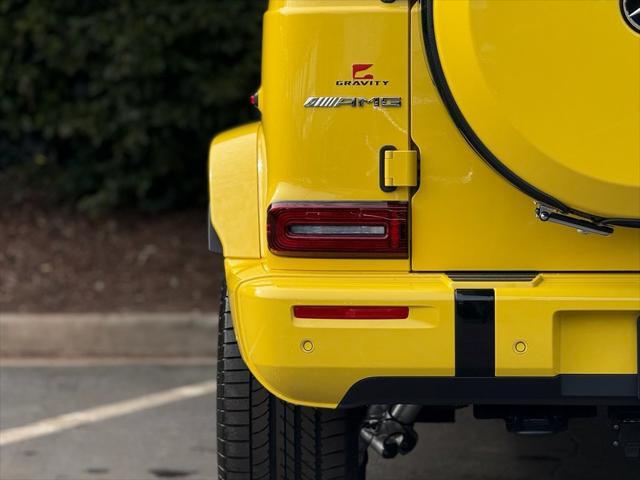 Photo of 2025 MANUFAKTUR Sun Yellow Mercedes-Benz AMG G 63