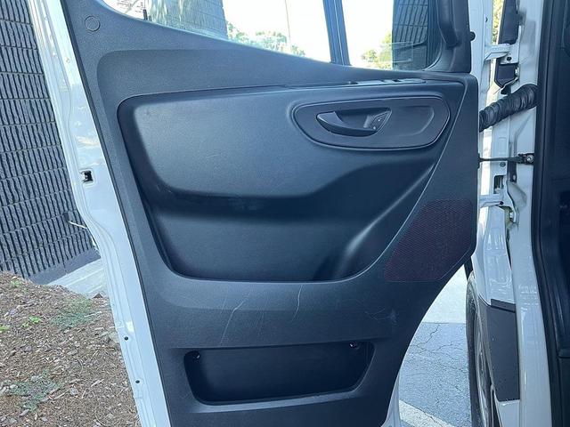 Photo of 2022 White Mercedes-Benz Sprinter 2500