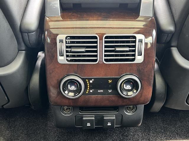 Photo of 2020 Black Land Rover Range Rover