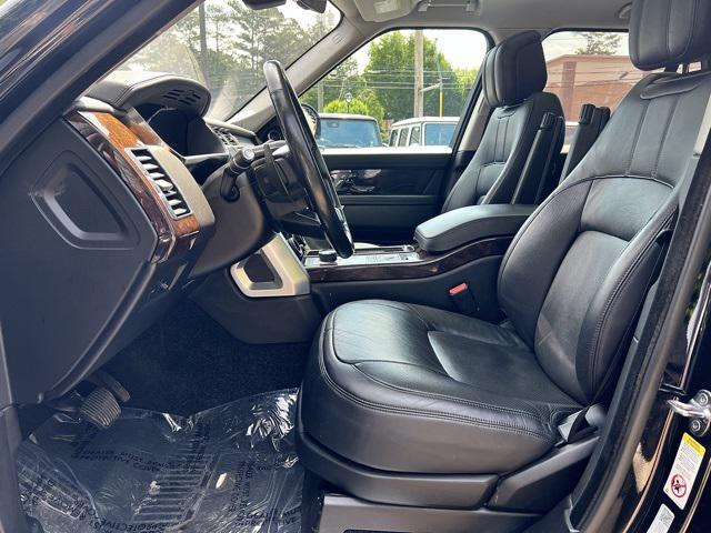 Photo of 2020 Black Land Rover Range Rover