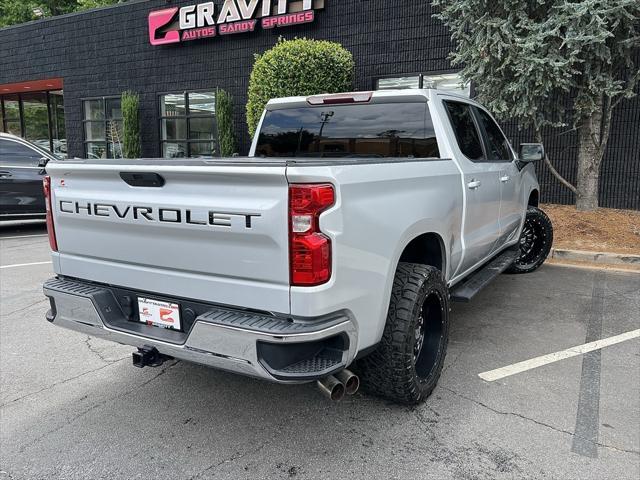 Photo of 2021 Silver Ice Metallic Chevrolet Silverado 1500