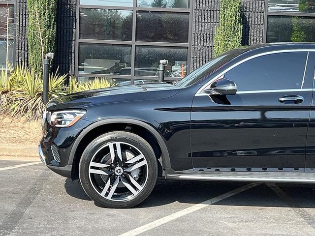 Photo of 2021 Black Mercedes-Benz GLC 300