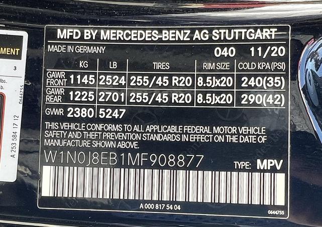 Photo of 2021 Black Mercedes-Benz GLC 300