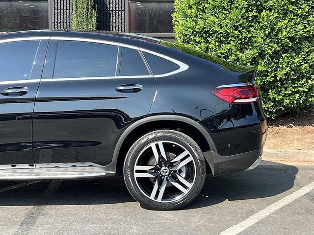 Photo of 2021 Black Mercedes-Benz GLC 300