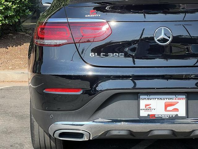 Photo of 2021 Black Mercedes-Benz GLC 300