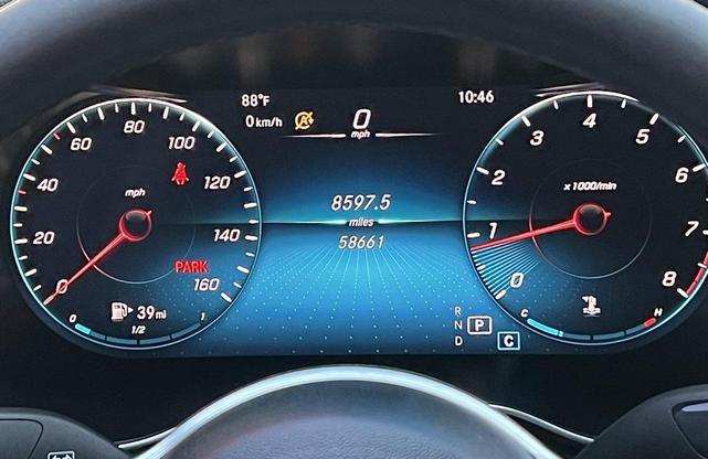 Photo of 2021 Black Mercedes-Benz GLC 300