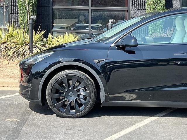 Photo of 2021 Solid Black Tesla Model Y
