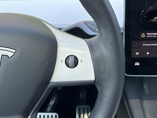 Photo of 2021 Solid Black Tesla Model Y